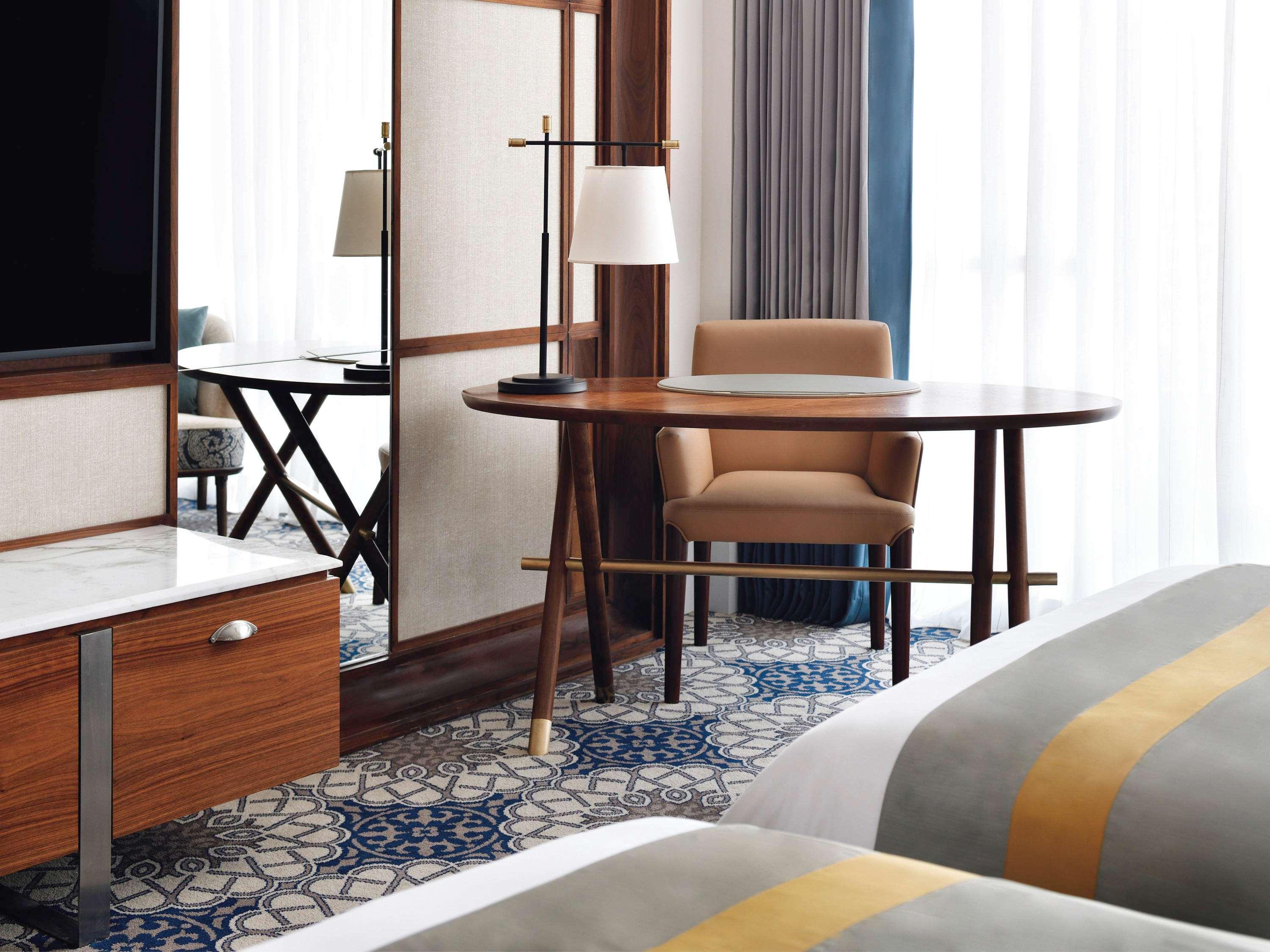 Grand Plaza Moevenpick Dubai Exterior foto A guest room at the hotel