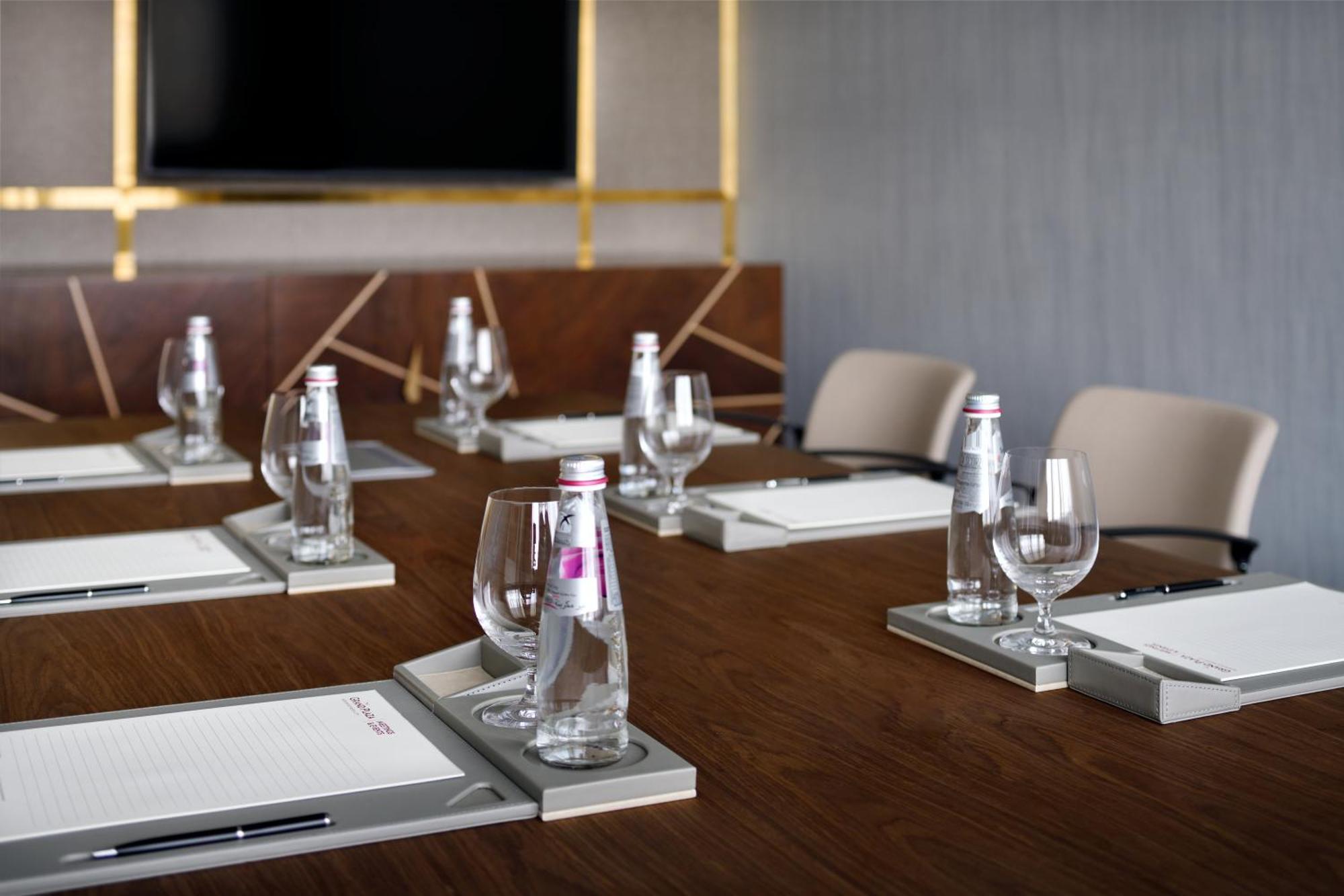 Grand Plaza Moevenpick Dubai Exterior foto Meeting room