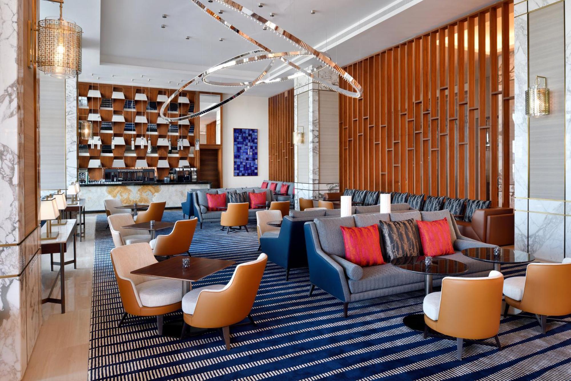 Grand Plaza Moevenpick Dubai Exterior foto The lobby of the hotel