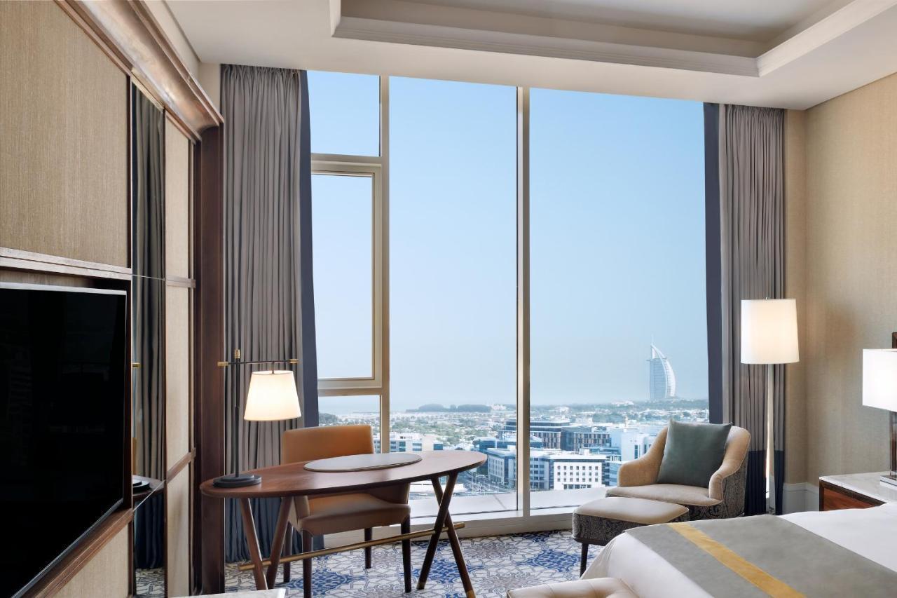 Grand Plaza Moevenpick Dubai Exterior foto A guest room at the hotel